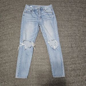 American Eagle Outfitters Distressed Straight Leg Light Wash Jeans Size 4